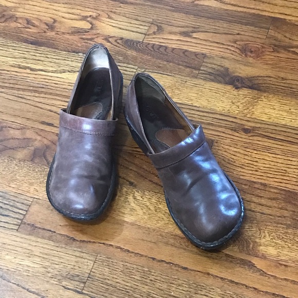 Born Leather Clog Slip On Shoes
Ladies Size 8.5
Smoke Free Home
Bundle & Save on - Picture 7 of 16